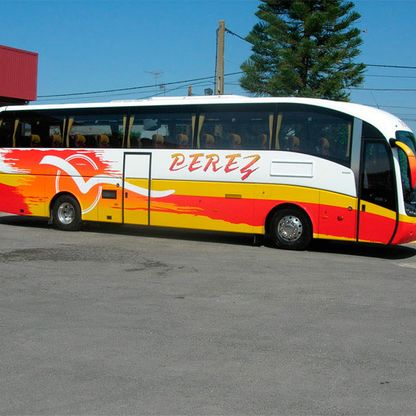 Autocares Hnos. Pérez Salinas bus grande 