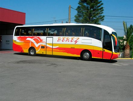 Autocares Hnos. Pérez Salinas bus grande 